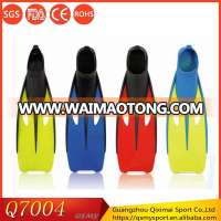 Factory supplier Lightweight snorkeling fins rubber scuba diving fins mix sizes